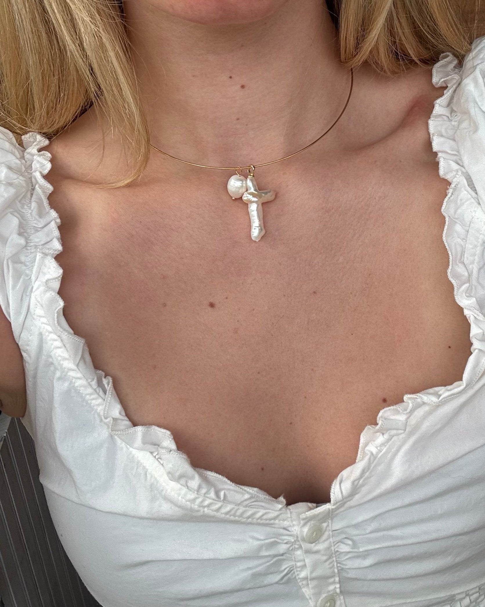 Pearl Cross Choker