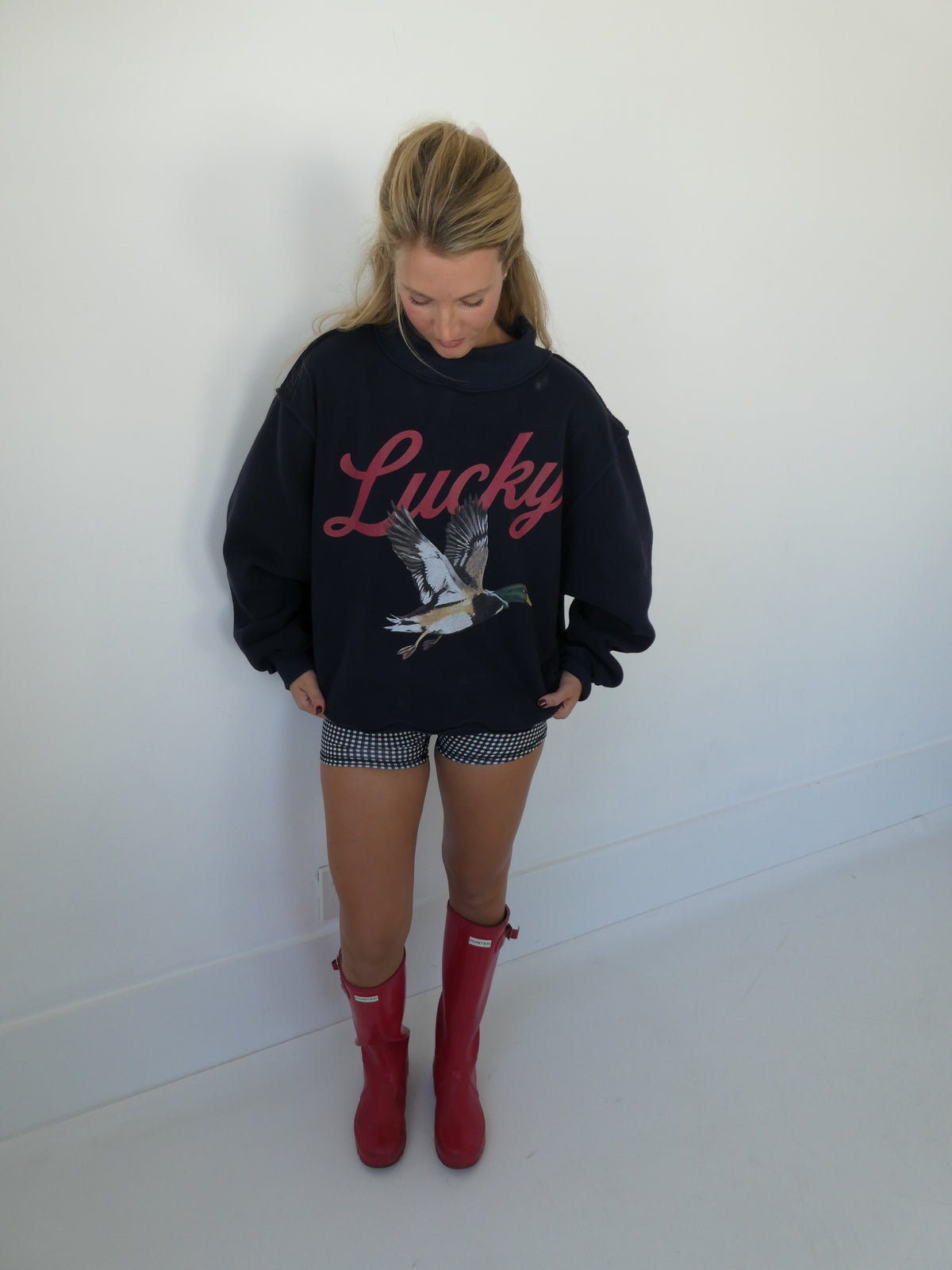 Lucky Duck Mockneck