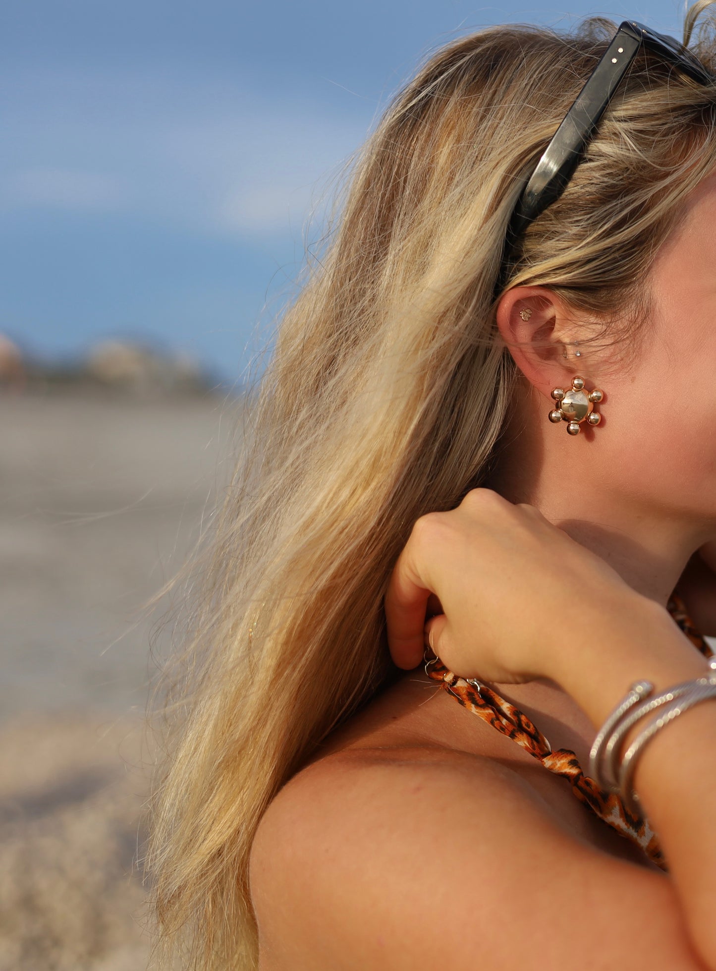 Flower earrings