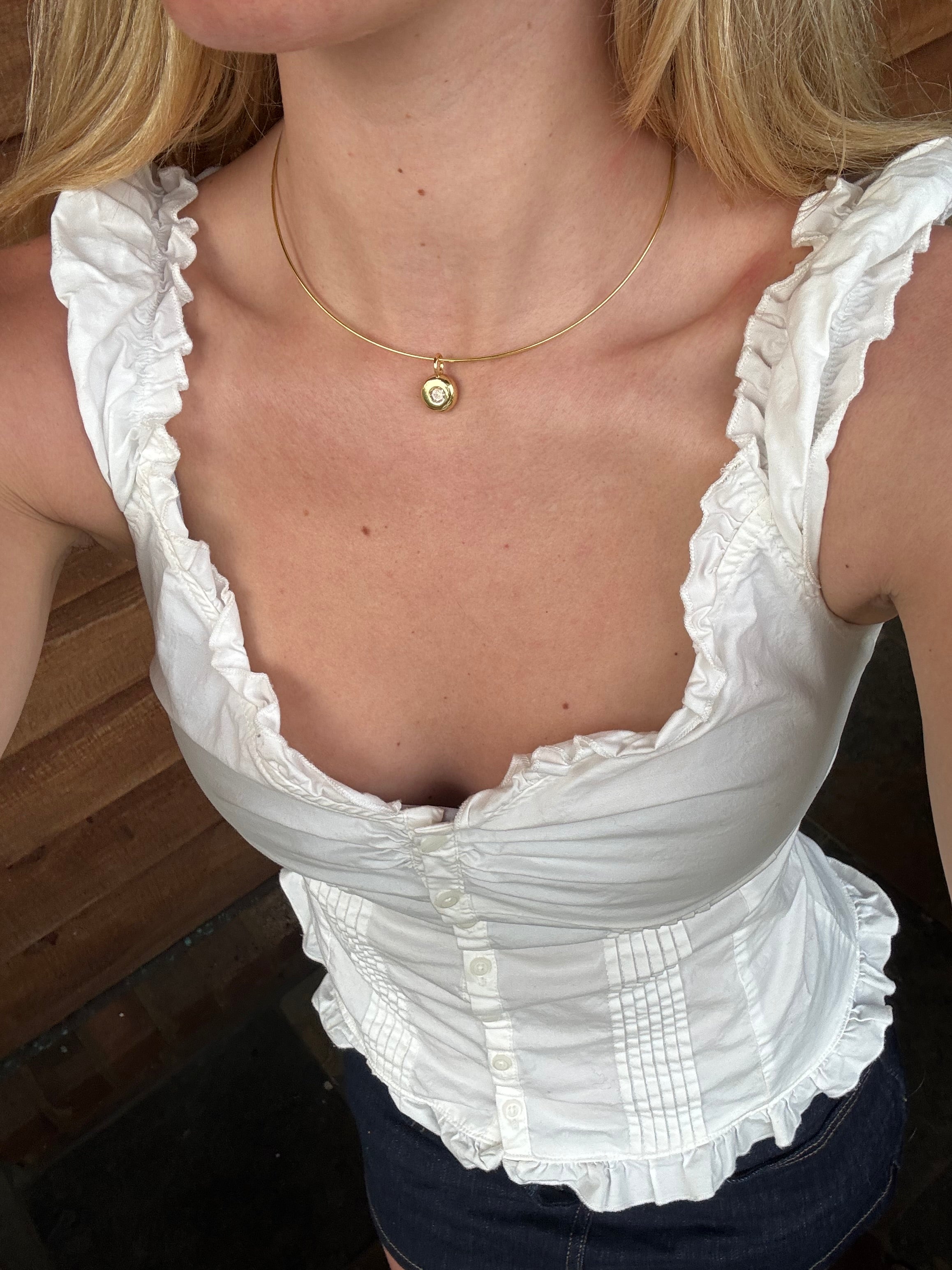 Round Bezel Choker